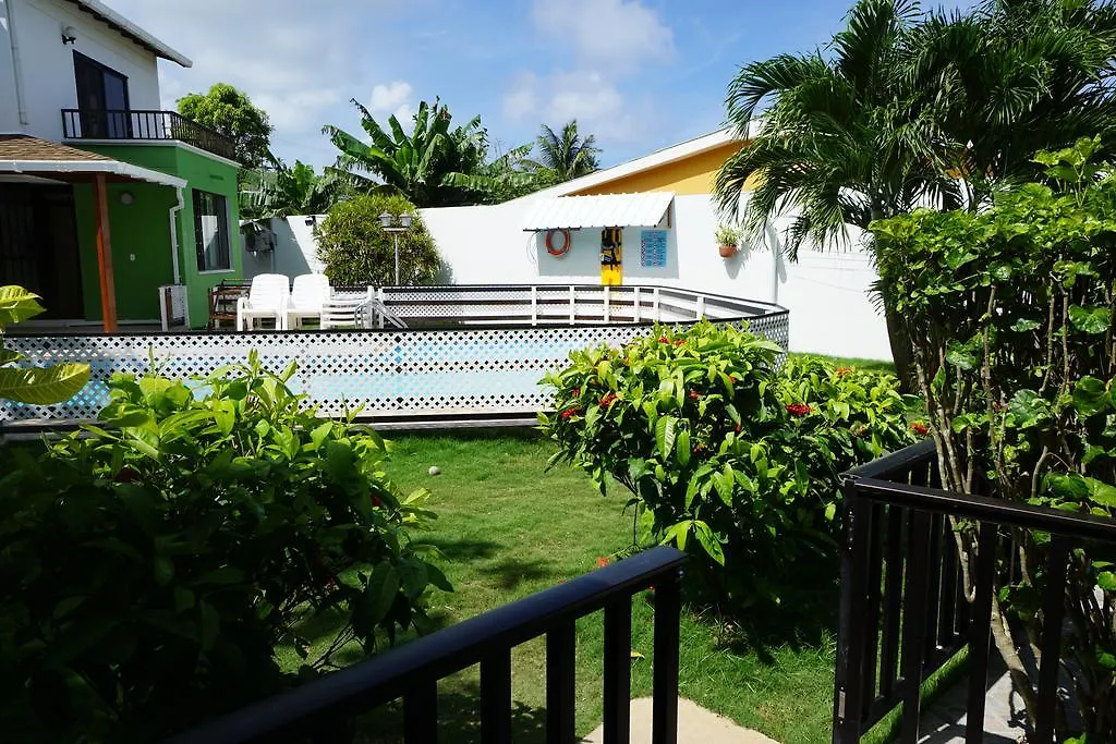 Guest house Cozy Cottage Posada Turistica San Andres
